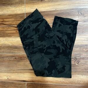 Lululemon Align High Rise 23”